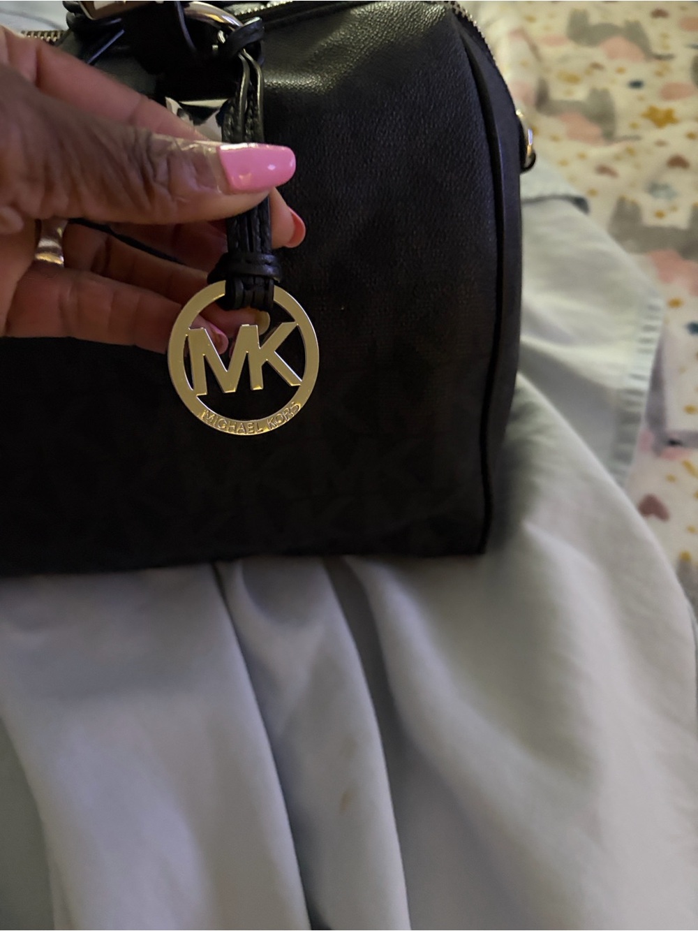 Michael Kors Black MK Signature Dome Satchel with Gold Hardware - Picture 14 of 16